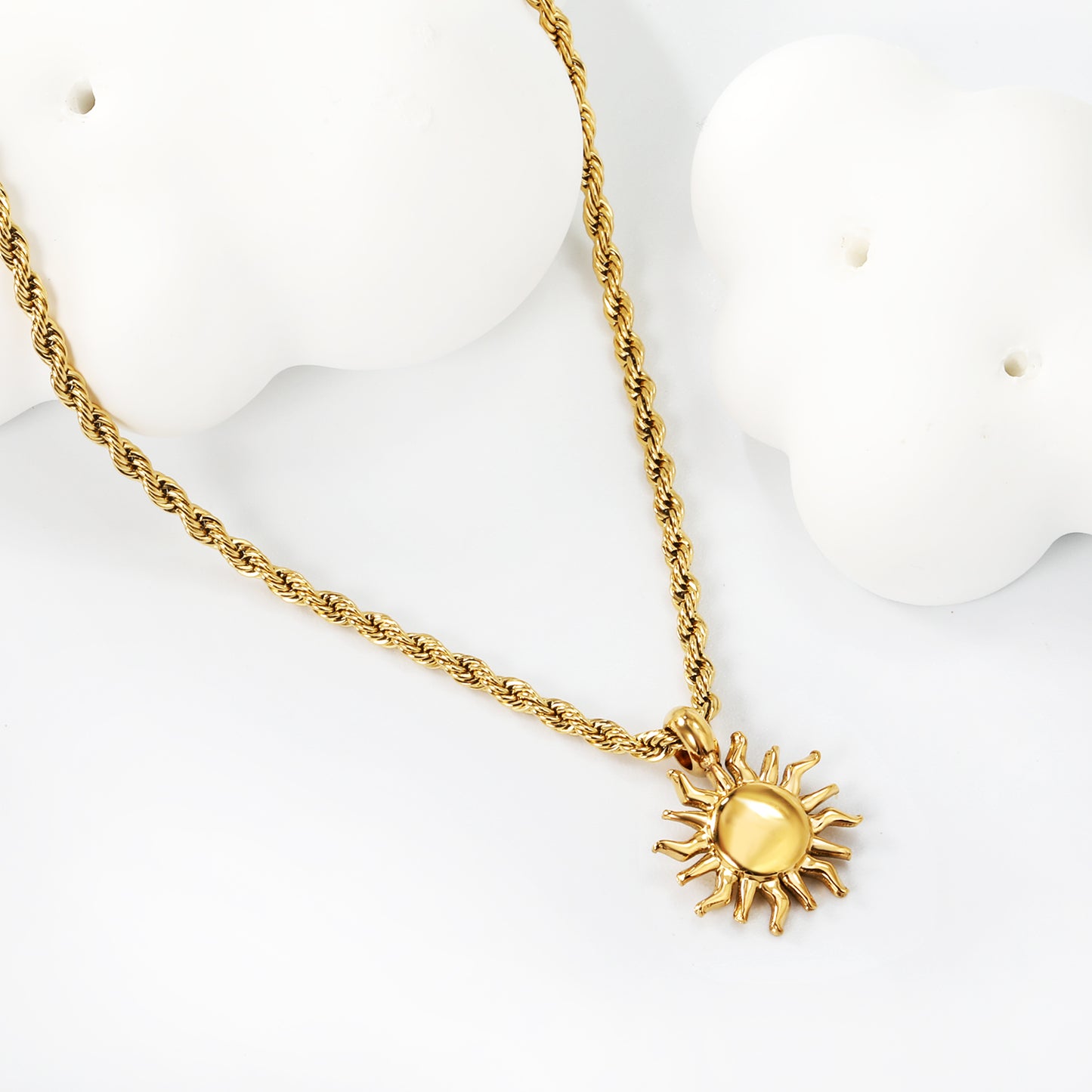 Collar Sol Dorado | Bañado en Oro 18K