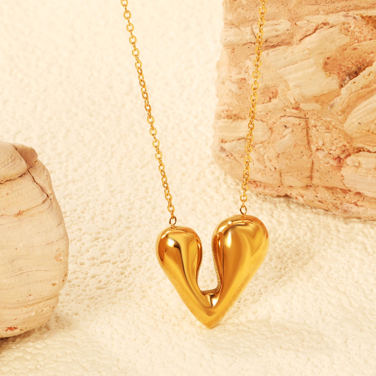 Colgante Corazón Abierto Dorado | Bañado en Oro 18K