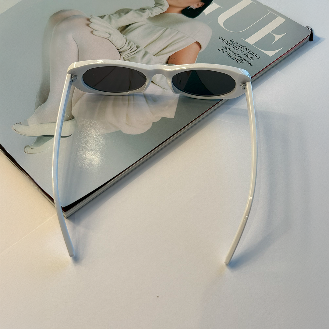 Gafas de sol blancas estilo retro – ArmasStyle