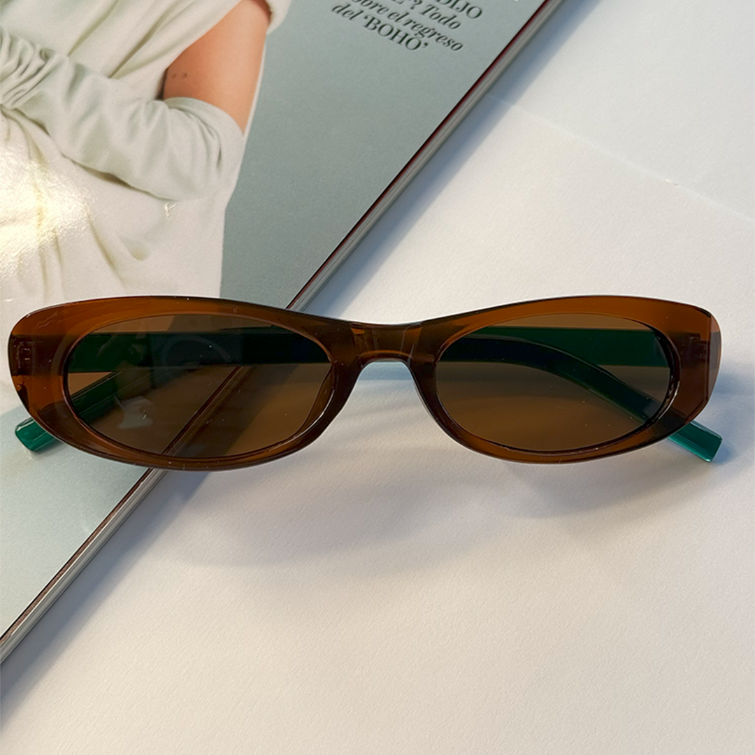 🕶️ Gafas de sol retro marrón con varillas verdes – ArmasStyle